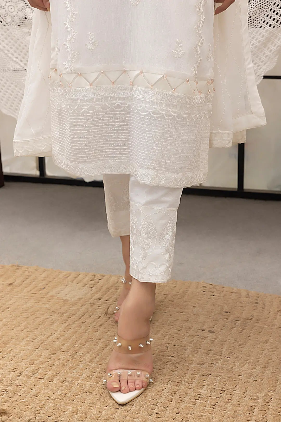 Ivory - 3 Piece (Stitched/Unstitched)