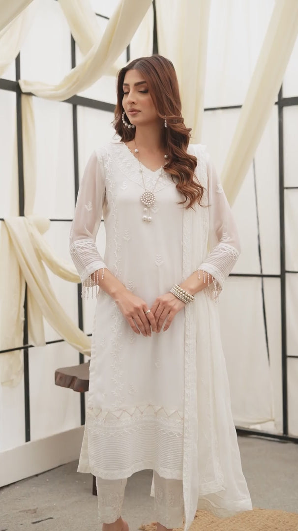 Ivory - 3 Piece (Stitched/Unstitched)